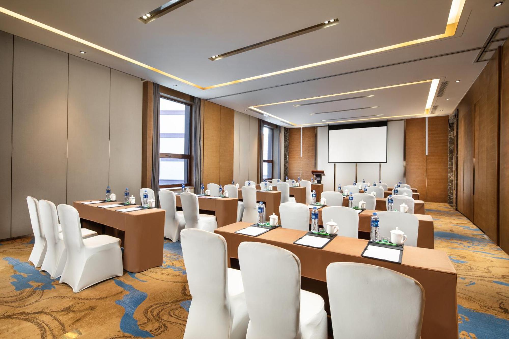 Holiday Inn Resort Zhangjiakou Chongli, An Ihg Hotel Dış mekan fotoğraf